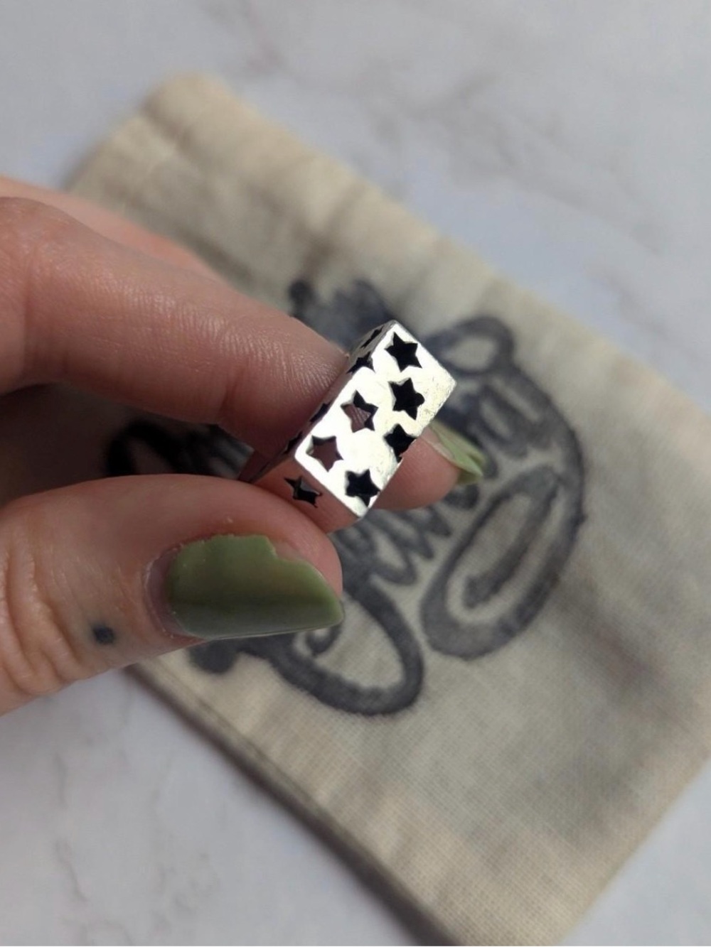 Souvenir Jewelry Discontinued Silver Star Cutout Band Ring - Silver